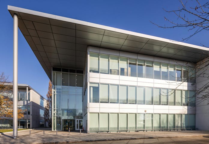 240 Bath Road, Slough, Offices To Let - Screenshot 20250620 160019 240.png