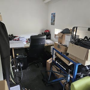 Unit 1, Lexden Lodge, Jarvis Brook, Crowborough, Industrial To Let - 20251017_133817_resized.jpg