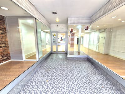 51-53 Market Street, Hyde, Retail To Let - 20250715_101621.jpg