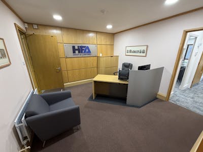 Unit 17 Hockley Court, 2401 Stratford Road, Hockley Heath, Office To Let - Photo 19-12-2025, 09 40 01.jpg