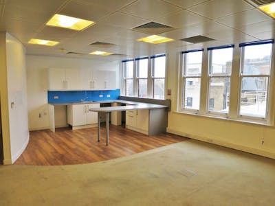 105-106 New Bond Street, London, Office To Let - IMG_0317.JPG