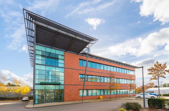 Pegasus 2, Pegasus Place, Crawley, Offices Lease Assignment - 2 Pegasus Place Crawley.JPG