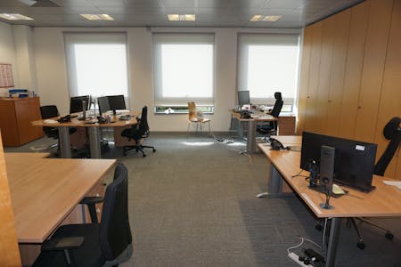 Seton House, Gallows Hill, Warwick, Office To Let / For Sale - DSC05117.JPG