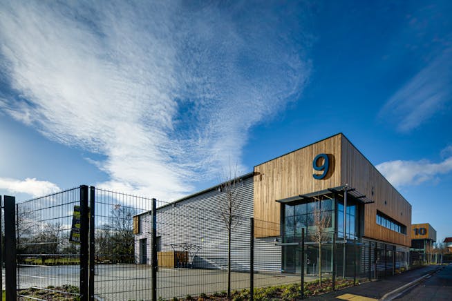 Unit 9, Hurricane Urban Hub, Reading, Berkshire, Warehouse & Industrial To Let - U9_0046.jpg