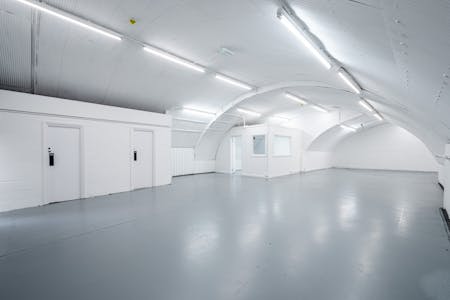 Unit 1 - The Arches, 120 Leman Street, London, Industrial To Let - The Arches 120  Low Res 5.jpg