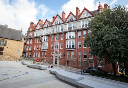 Office Suite To Let in Newcastle, Newcastle upon Tyne, Office To Let - Cathedral Buildings views-10.jpg
