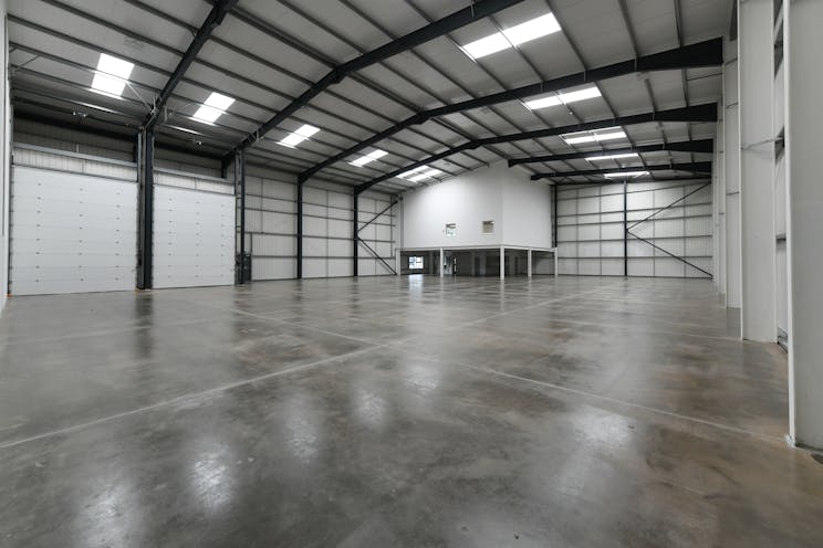 Unit 8, IO Centre, Salfords, Warehouse & Industrial To Let - Unit 8 IO Salfords_HiRes45.jpg