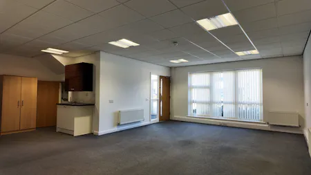 Quay West, 14 PickersGill Court, Crown Road, Sunderland, Mixed Use / Office / Other To Let - 20260408_105749000_iOS.jpg