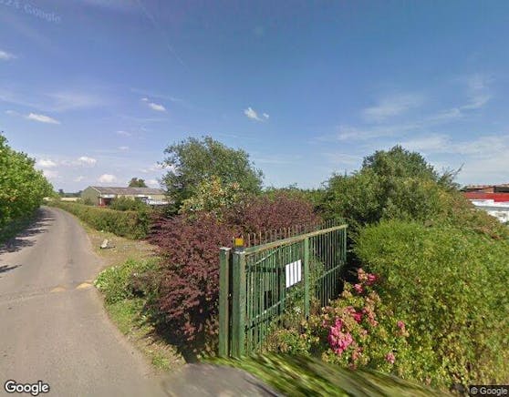 Unit 8 Thurley Farm Business Park, Reading, Industrial To Let - Street View