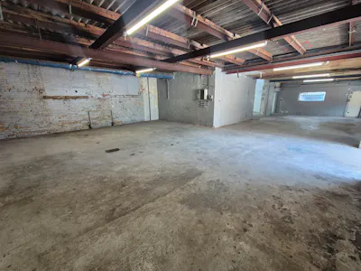 Unit G9, Hallam Mill, Stockport, Industrial/Logistics / Open Storage To Let - 20260813_145807.jpg