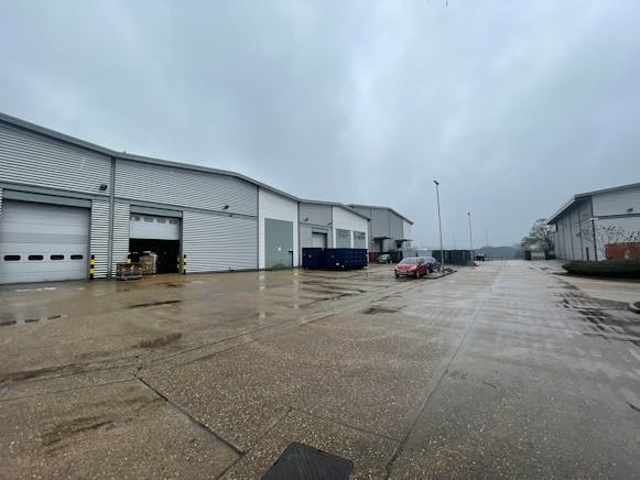 Unit 5 Centrus, Arenson Way, Dunstable, Warehouse & Industrial To Let - IMG_7419.JPEG