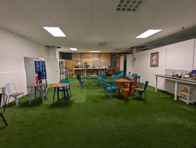 Basement 23-33 The Parade, Watford, Leisure To Let - PXL_20260106_102533234.jpg