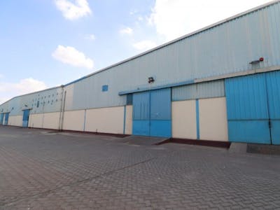 Industrial Area 12, Sharjah, Warehouse To Let - Images  Thani Warehouse 1.jpeg