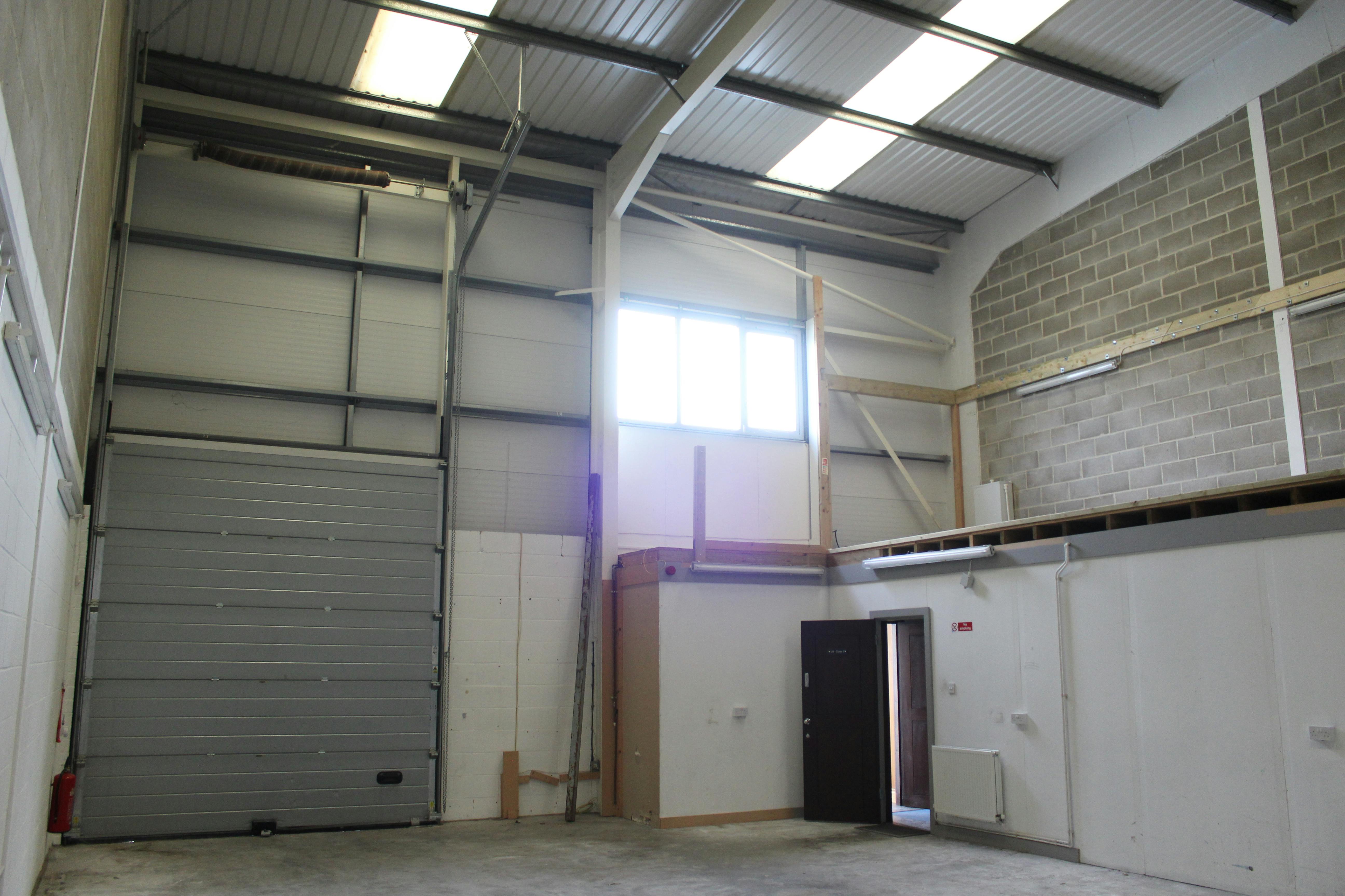 Unit 9 RO24, Harlow, Industrial To Let - IMG_0455.JPG