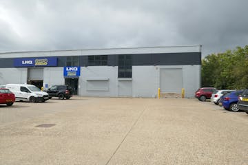 Unit 1 Ascent Park, Edinburgh Way, Harlow, Industrial To Let - P1060082.JPG