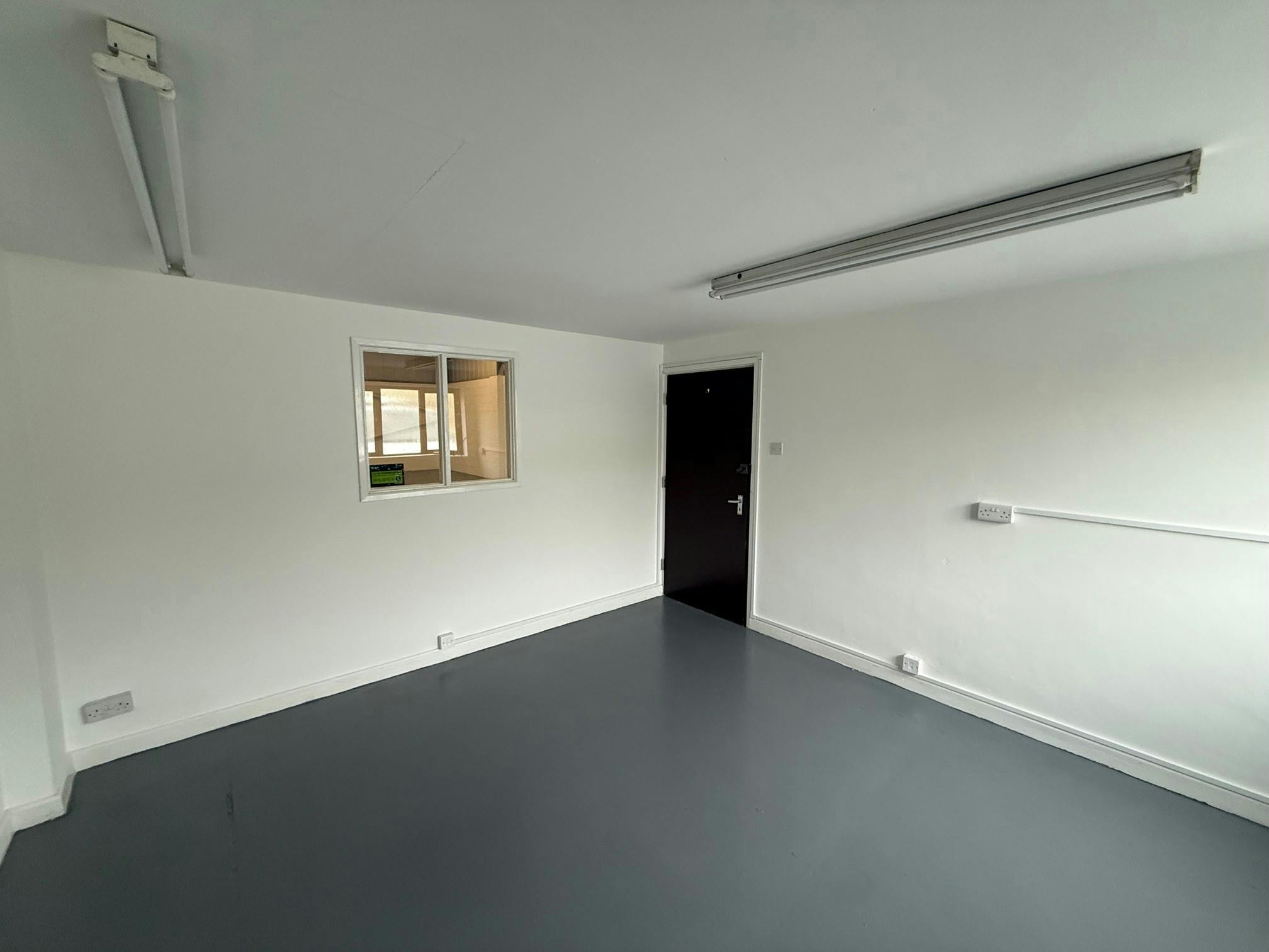 Unit 21 Horcott Industrial Estate, Fairford, Industrial To Let - 1.jpg