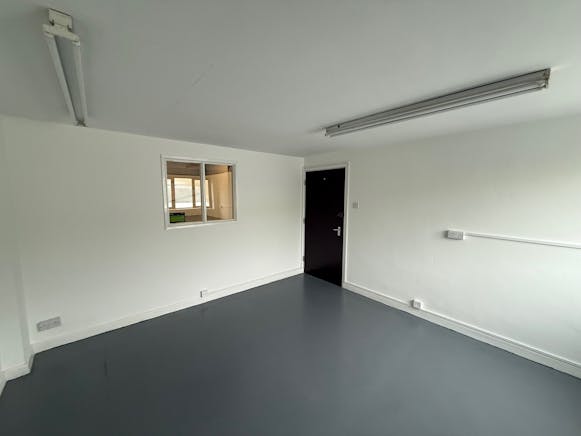 Unit 21 Horcott Industrial Estate, Fairford, Industrial To Let - 1.jpg