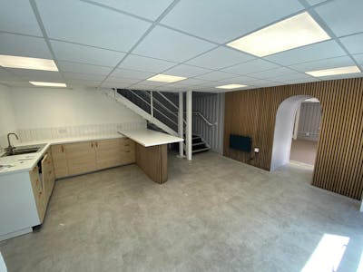 Arches 13 & 14 Forth Street, Newcastle upon Tyne, Office / Retail To Let - Page 2.JPG