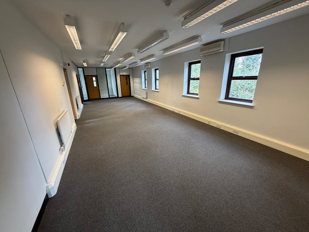 Financial House - Photo 31-03-2026, 12 46 30.jpg