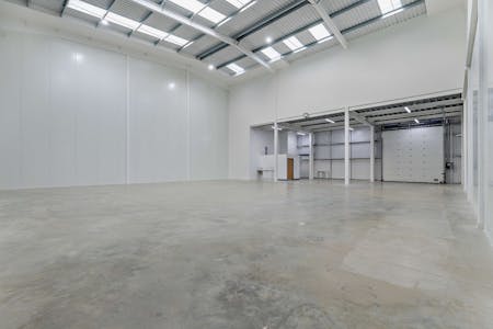 Unit 7, 8 & 9, Vantage 41, Aston Clinton, Industrial / Warehouse / Workshops To Let - 8631559interior08800.jpg