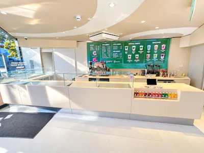 190 Camden High Street, London, Class E Retail / Leisure To Let - Sunlit Modern Café Counter and Menu Wall.png