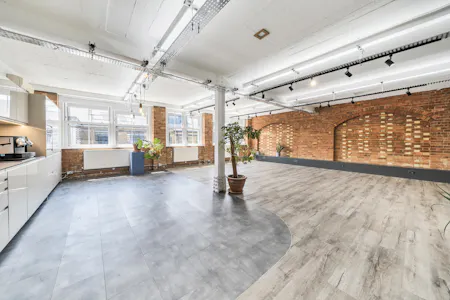 Canonbury Yard Canonbury Business Centre, London, Office To Let - 1483911-13-6a3e6af0691e3.jpg