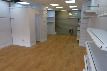103 High Street, Harrow, Retail To Let - IMG_2801 b.JPG