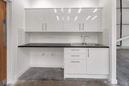 UNIT 77 CAPITAL PARK, BANKHEAD AVENUE, EDINBURGH, Industrial/Logistics / Trade To Let - DSC_7442.jpg