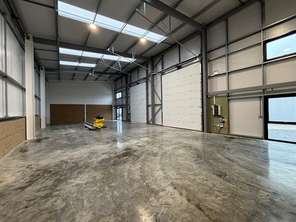 Units 1-5, Meadow Business Park, Haverhill, Industrial / Industrial To Let - IMG_4466.JPG