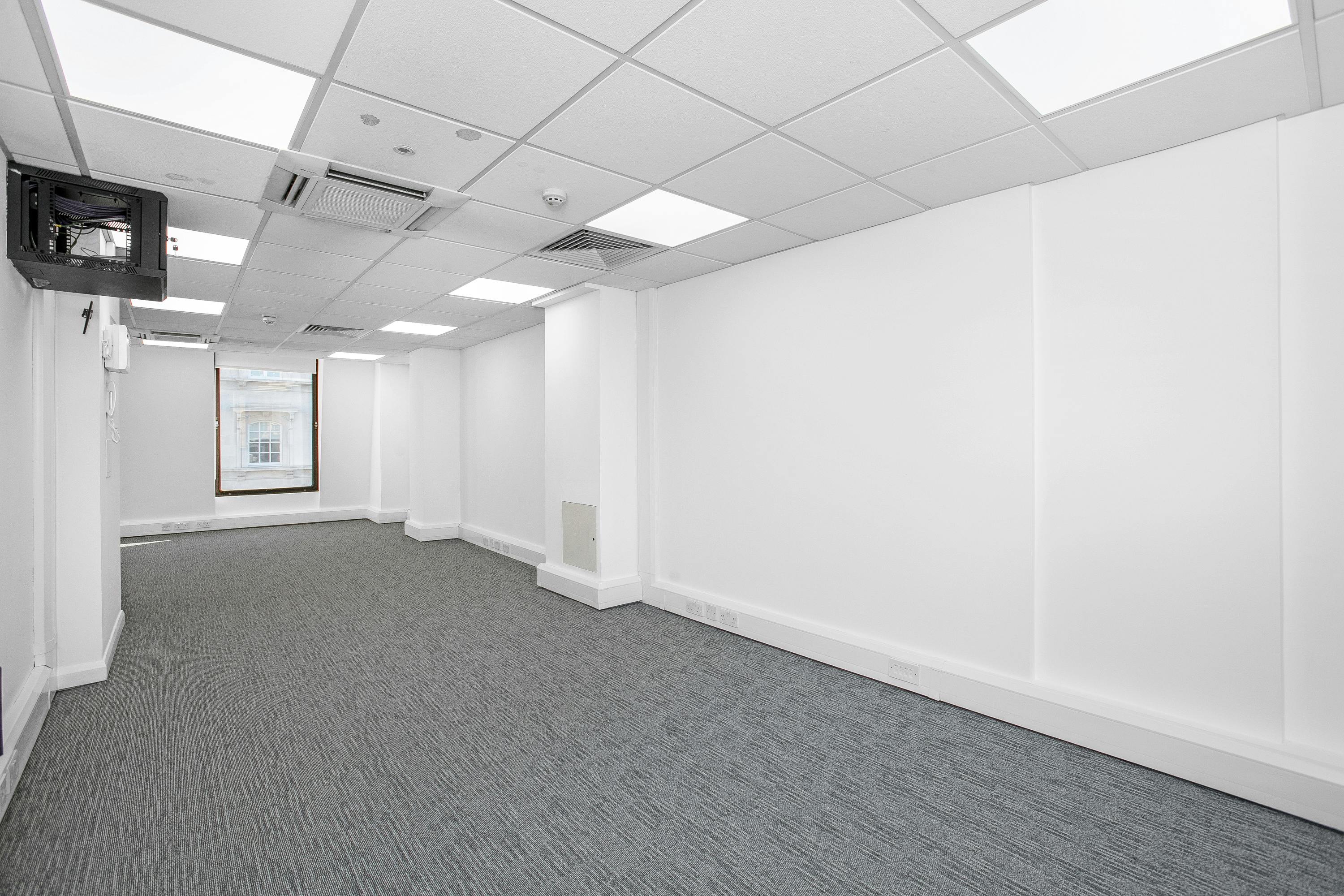 5th Floor, 5 Conduit Street, London, Office To Let - R2A9309.jpg