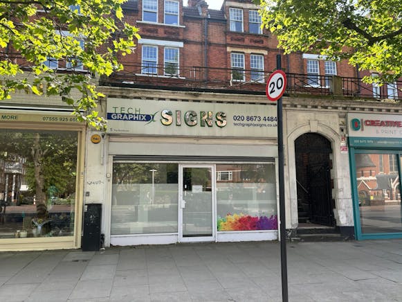 5 The Boulevard, Balham High Road, London, Retail To Let - 441482135_715790030568475_7364497330670264451_n.jpg