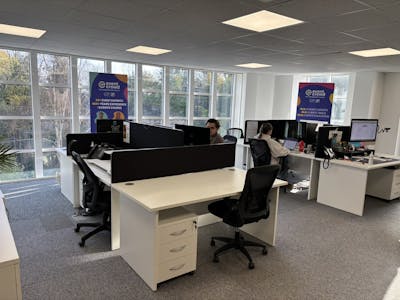 6 Vista Place, Poole, Office To Let - IMG_1761.JPEG