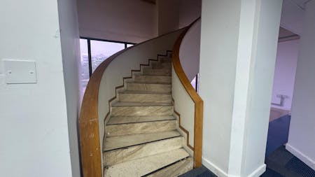 Showroom / Office Space, Bait Al Falaj, Darsite, Office To Let - Ruwi 1400 sqm 15.jpeg