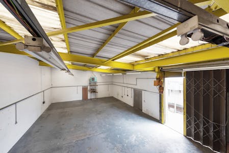 16 Steele Road, London, Industrial To Let - 761614 5.jpg