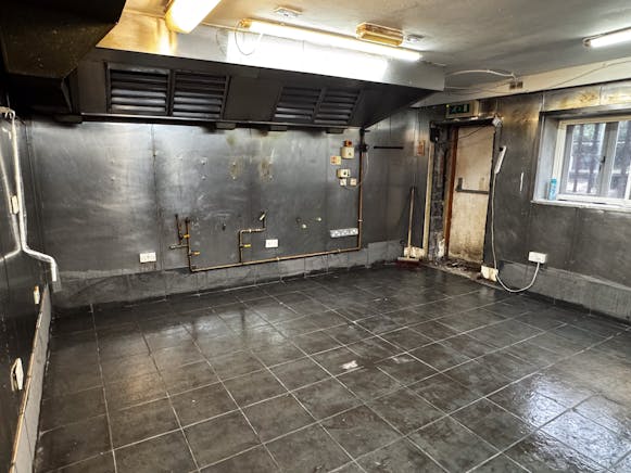 Licensed Restaurant in Hamilton to Let May Sell, 19 Gateside Street, Hamilton To Let / For Sale - IMG_3982.jpg