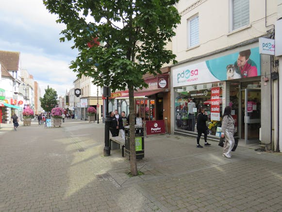 11 Union Street, Aldershot, Retail To Let - IMG_1857.JPG