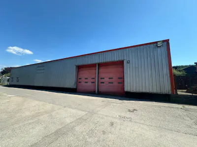 Unit 9, Neath Vale Supplier Park, Neath, Industrial Park / Light Industrial / Industrial / Warehouse To Let - 572f4a60-4657-4e1f-8697-6c305af724ab.jpg