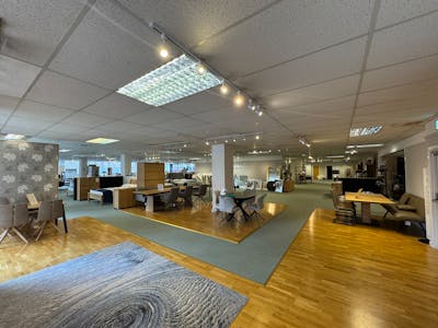 1/2 Fleming House, Glasgow, Cafe (A1) / Gym / Office / Retail / High Street Retail / Retail - In Town / Showroom To Let / For Sale - IMG_1895.jpeg