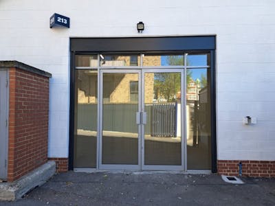 Railway Arch 213, London, Industrial To Let - Picture1.jpg