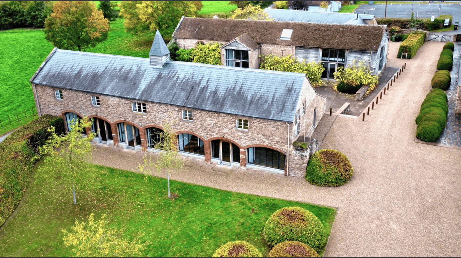 Office in Hereford - photo 4