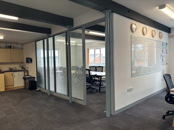 Heron Suite, The Wheelhouse, Stonehouse, Office To Let - JH int 5.jpg