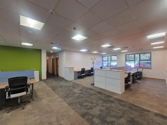 Cromwell Place, Basingstoke, Office To Let - 20260317_143249.jpg