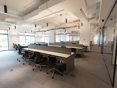 Golden Mile 6, Palm Jumeirah, Dubai, Office / Serviced Office To Let - _GJD0052.jpg