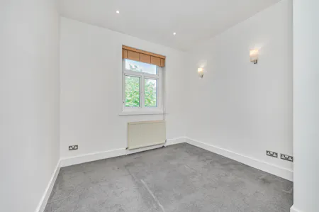 Finborough Road, London, Maisonette To Let - Bedroom Two