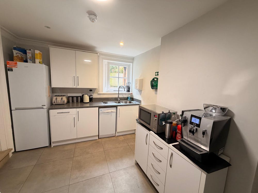 Terriers House, Amersham Road - WhatsApp Image 2026-04-02 at 15.33.34 (18).jpeg