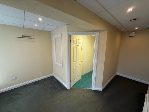 665-665A High Road, Benfleet, Retail To Let - WhatsApp Image 20251029 at 152509_2afab352.jpg