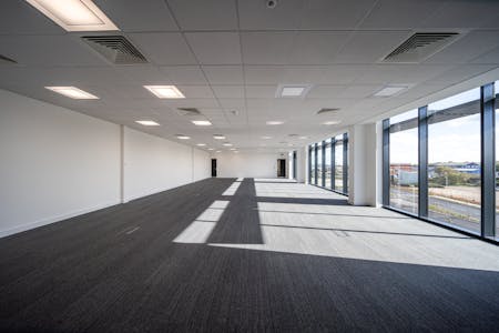 Unit B Railway Triangle, Portsmouth, Industrial/Logistics / Warehouse / Industrial / Warehouse To Let - UNIT B Railway Triangle 48.jpg