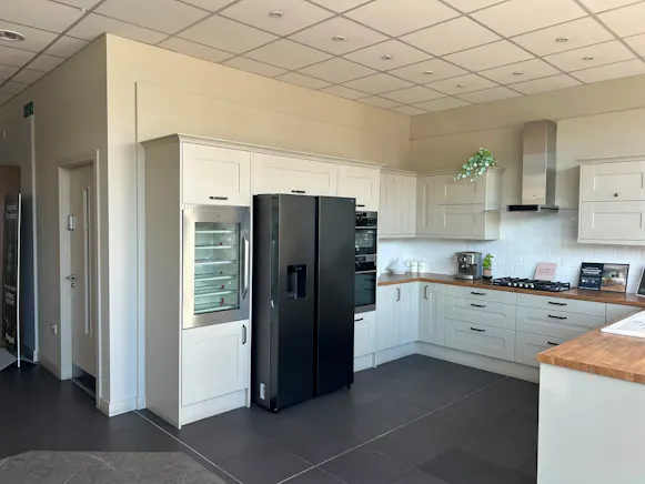 Unit 2, 6B Lion Way, Swansea, Other To Let - Kitchen1.jpg