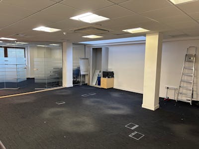 53A Theobald Street, Borehamwood, Office To Let - 1.jpg