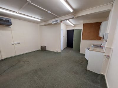 9 Tatton Street, Knutsford, Retail To Let - Image 3